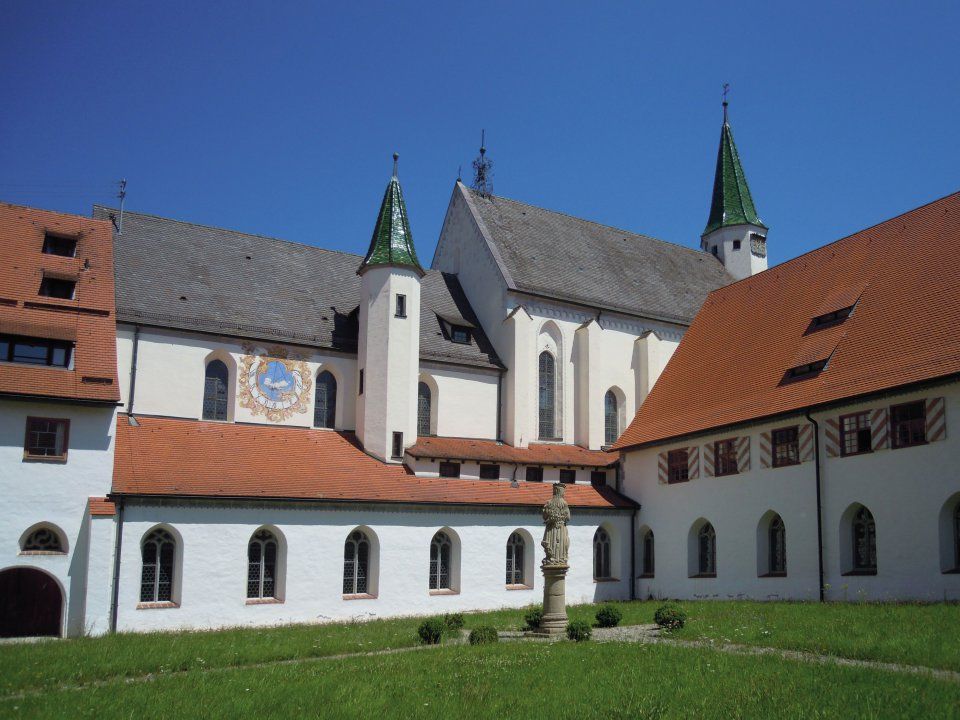 (c) Kloster-heiligkreuztal.com